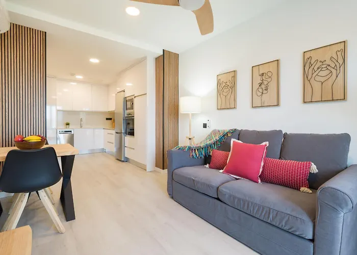 Castle Of Light By Canariasgetaway * ラスパルマス・デ・グランカナリア